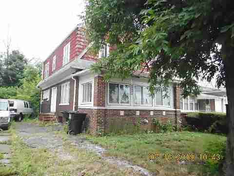 3345 Burlingame (4)_m.jpg